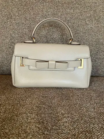 사만다 타바사 소프트 엠 스크런치