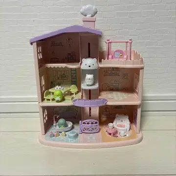 붙어라 스밋코 돌려라 시로쿠마 엘리베이터 3층짜리 스밋코 하우스