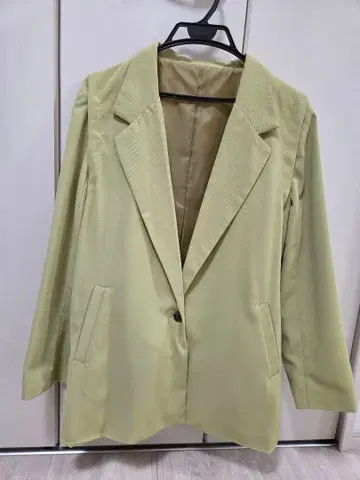 [ miette ] 라임 그린 테일러드 자켓
