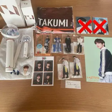 INI 응원봉 오자키 타쿠미 아크릴 스탠드 타월 캔뱃지