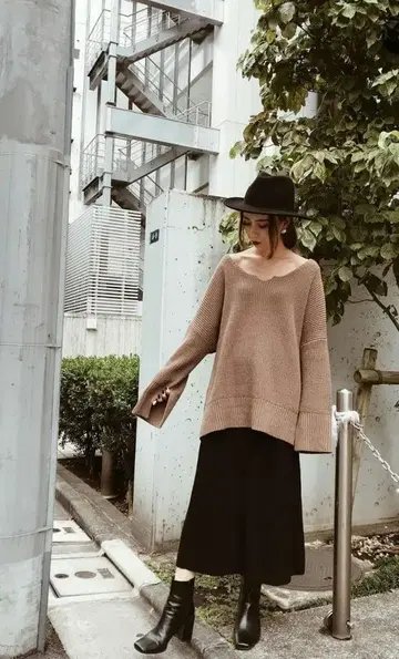 새상품급 ACYM cheri 니트