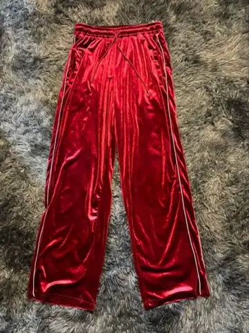 LAKORE 벨로아 트랙 팬츠