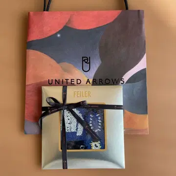 유나이티드 애로우즈 별주 페이 손수건 기프트