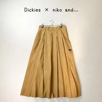 Dickies x niko and - 코듀로이 플레어 스커트