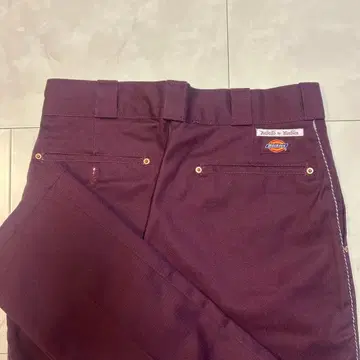 Dickies 보르도 치노 팬츠