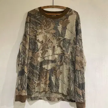RealTree 카모플라쥬 긴팔 티셔츠