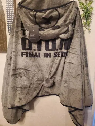 BIGBANG KRUNK 후드 부착 담요 공식 상품 택 포함 그레이