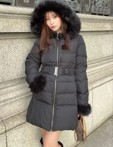 RESEXXY 후드 부착 다운 코트