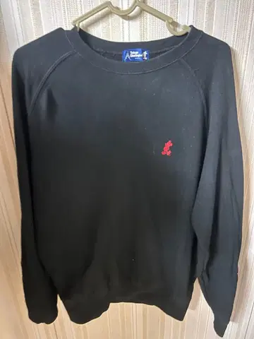 도쿄 디즈니랜드 블랙 맨투맨