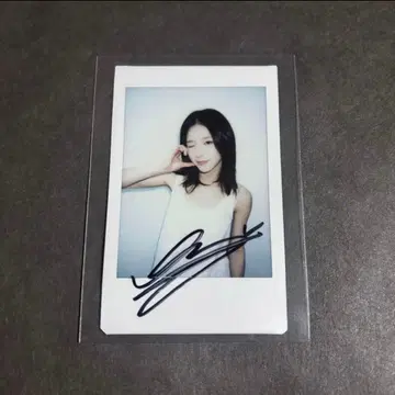 ARTMS 희진 HeeJin Club Icarus 친필 사인 폴라로이드
