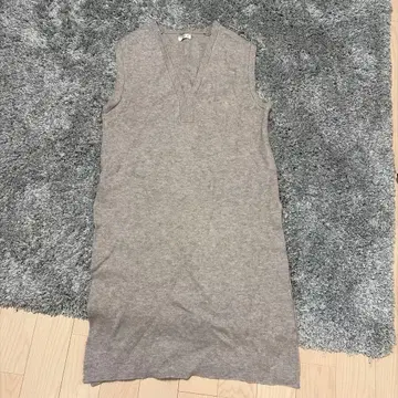 ESICA 에시카 V넥 원피스 니트 프리 사이즈