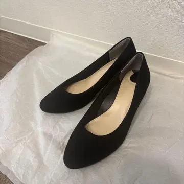 RANDA 블랙 스웨이드 펌프스