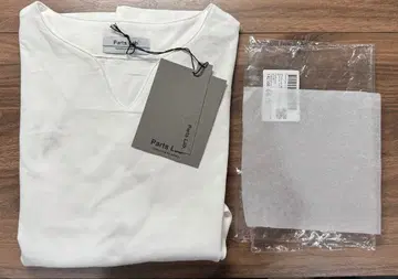 [ Parts Lab. ] 베이직 코튼 롱 슬리브 T셔츠 키넥