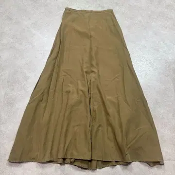 23AW GALLARDAGALANTE 플레어 스커트