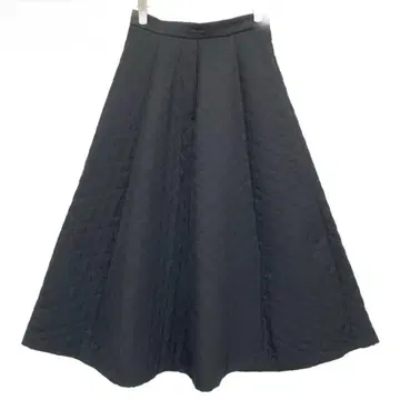 BLENHEIM 블랙 플레어 스커트