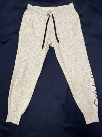 캘빈클라인 스웨트 팬츠 S 사이즈 그레이