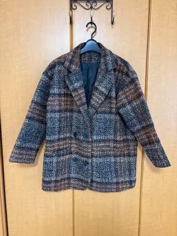 체크 무늬 체스터 코트