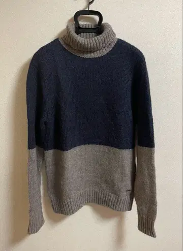 DKNY 터틀넥 스웨터 알파카 울 혼방 온워드