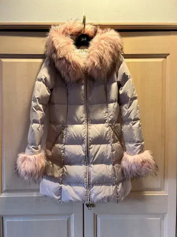 rady 퍼 포함 베이지 롱 다운 자켓