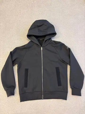 타트라스 바카로 후드티 2025 모델 사이즈 1 미사용 새상품