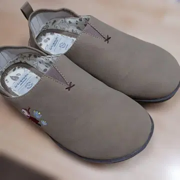 무민 x 시마무라 킥백 슬립온 M 리틀미이 베이지