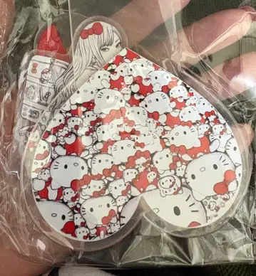 헬로키티 아크릴 스탠드 토미에