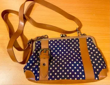 dot.dot 도트 무늬 숄더백 가마구치 가마구치 백