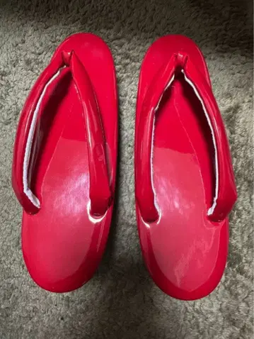 빨간색 조리와 머리 장식과 허리띠 3세트