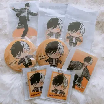 사쿠라 하루카 아크릴 스탠드 캔뱃지 세가 럭키 쿠지
