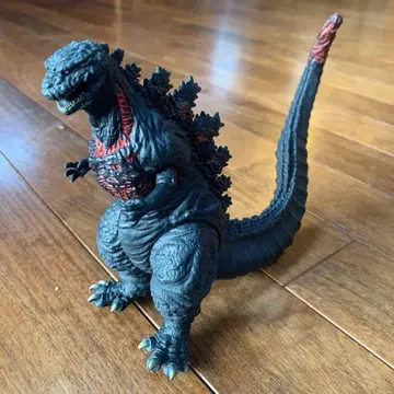 고질라 피규어 배송비 포함