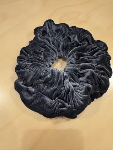 tresse 헤어 스크런치 다크 그레이