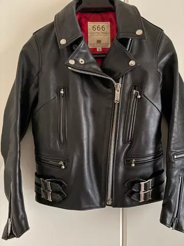 666 Leather Wear 블랙 가죽 자켓 32 사이즈