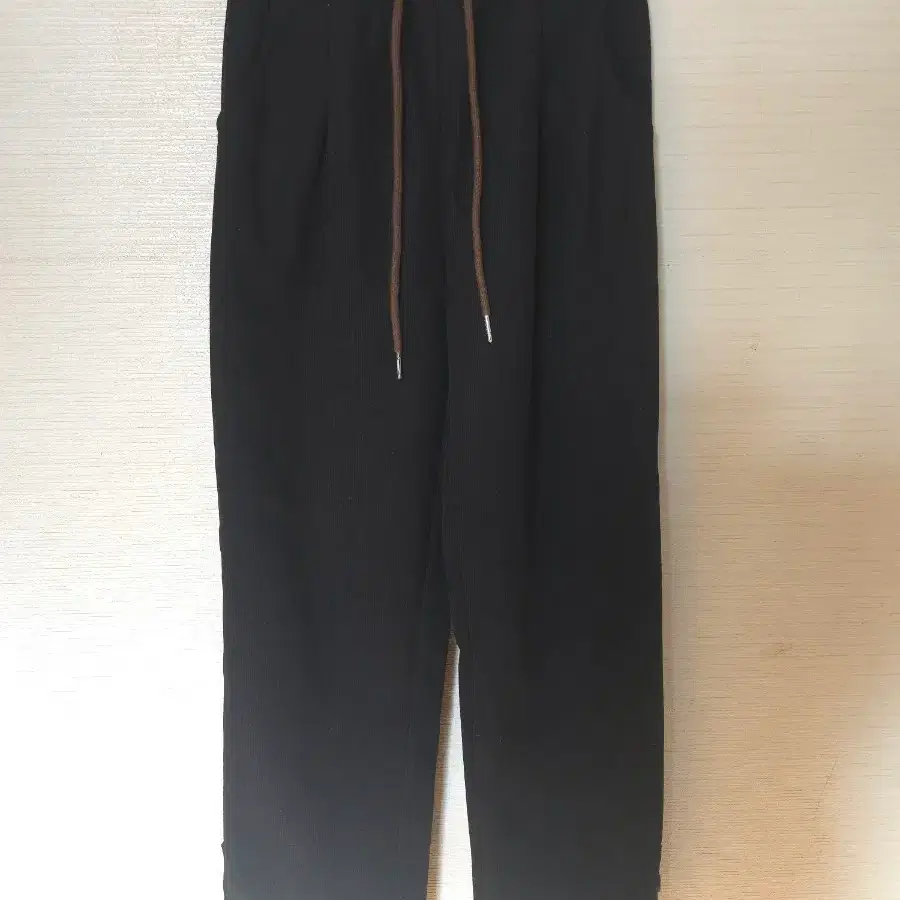 Kashiko Embroidered Pintuck Wide Pants #카시코,#카시코팬츠,#카시코