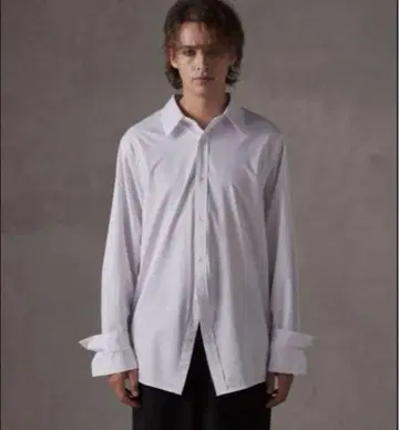 GRANCY 화이트 긴팔 셔츠