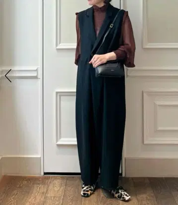 컨디션 최상 갤러리 바이 25AW 울 밀드 스무스 점프수트