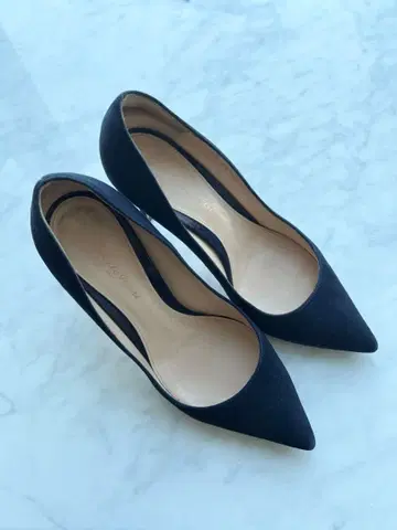 지안비토 로시 스웨이드 스틸레토 펌프스 네이비 수험