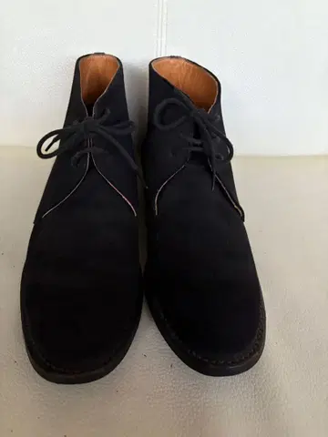 블랙 스웨이드 처카 부츠 레이스업