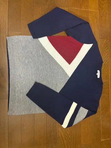 컬러 블록 니트 스웨터 긴팔