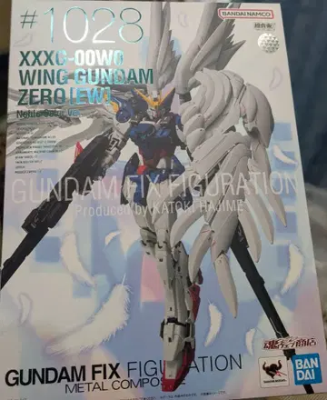 메탈 컴포지트 윙건담 제로 (EW판) Noble Color