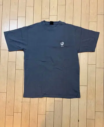 HUF 그레이 T셔츠 M 사이즈
