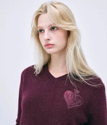 RACCOON BLENDED V NECK SATIN SPADE