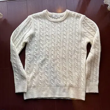 아바하우스 케이블 니트