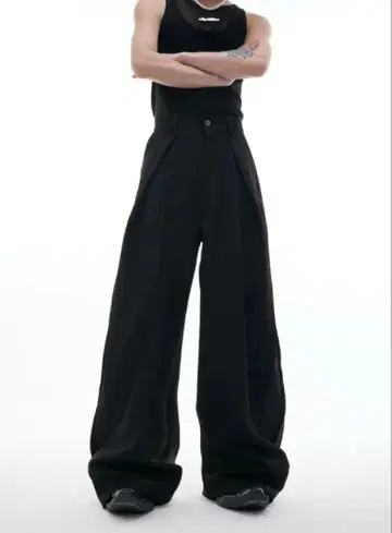 다크 모드 벌룬 와이드 팬츠