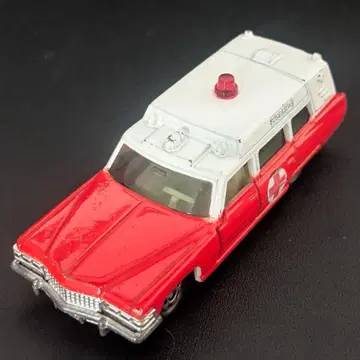 토미카 일본제 파랑 상자 No.F60 캐딜락 구급차