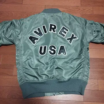 AVIREX MA-1 플라이트 자켓 뒷면 로고
