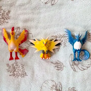 몬코레 포켓몬 레트로 피규어 전설의 포켓몬 파이어 썬더 프리저