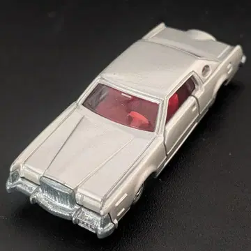 토미카 일본제 파랑 상자 No.F4 포드 콘티넨탈 마크 IV