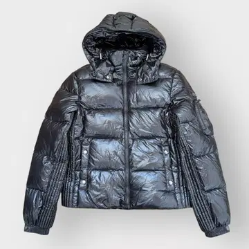 24AW 새상품급 TATRAS BELBO 샤이니 블랙 다운 자켓
