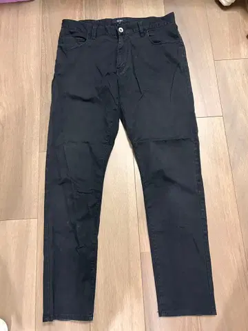 BEAMS HEART 스키니 블랙