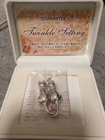 Twinkle Setting 고양이 모티브 브로치